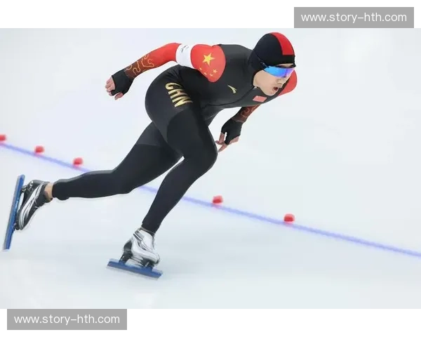 速度滑冰检票：极速体验与秩序之美